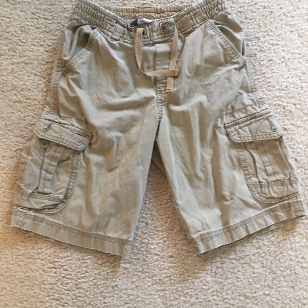 Boys cargo shorts.